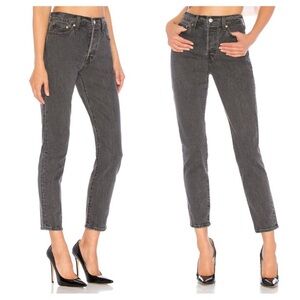 Levi’s Premium Wedgie High-Waisted Jeans Black Tapered Leg 26